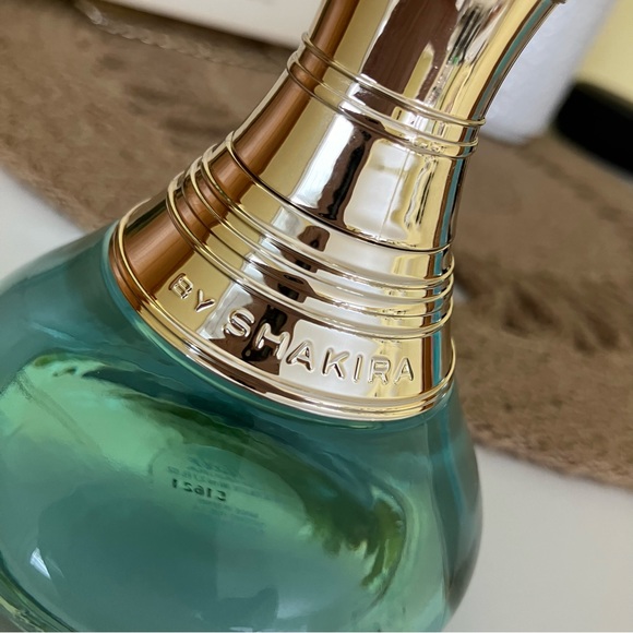 PARADISE ELIXIR by Shakira edt - Picture 3 of 7